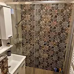 N-condo In